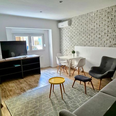 Home Apartmani I Sobe Осиек Экстерьер фото