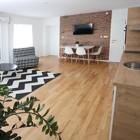 Home Apartmani I Sobe Осиек Экстерьер фото