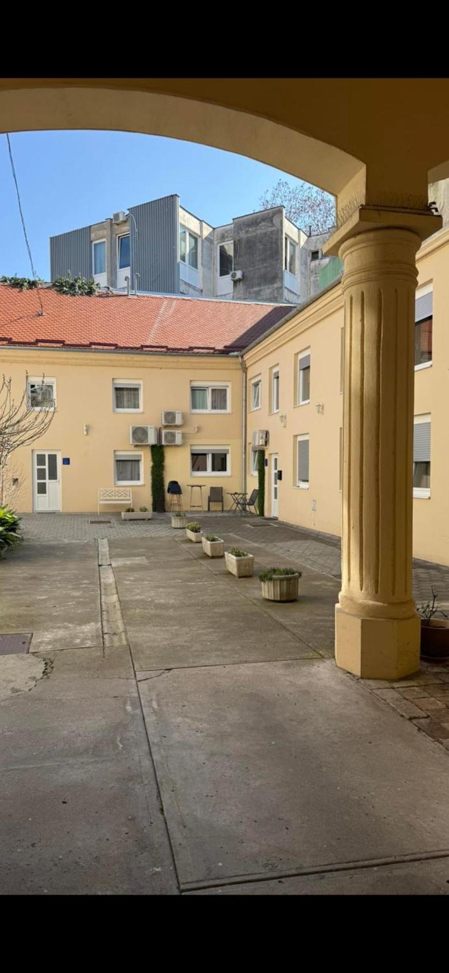 Home Apartmani I Sobe Осиек Экстерьер фото
