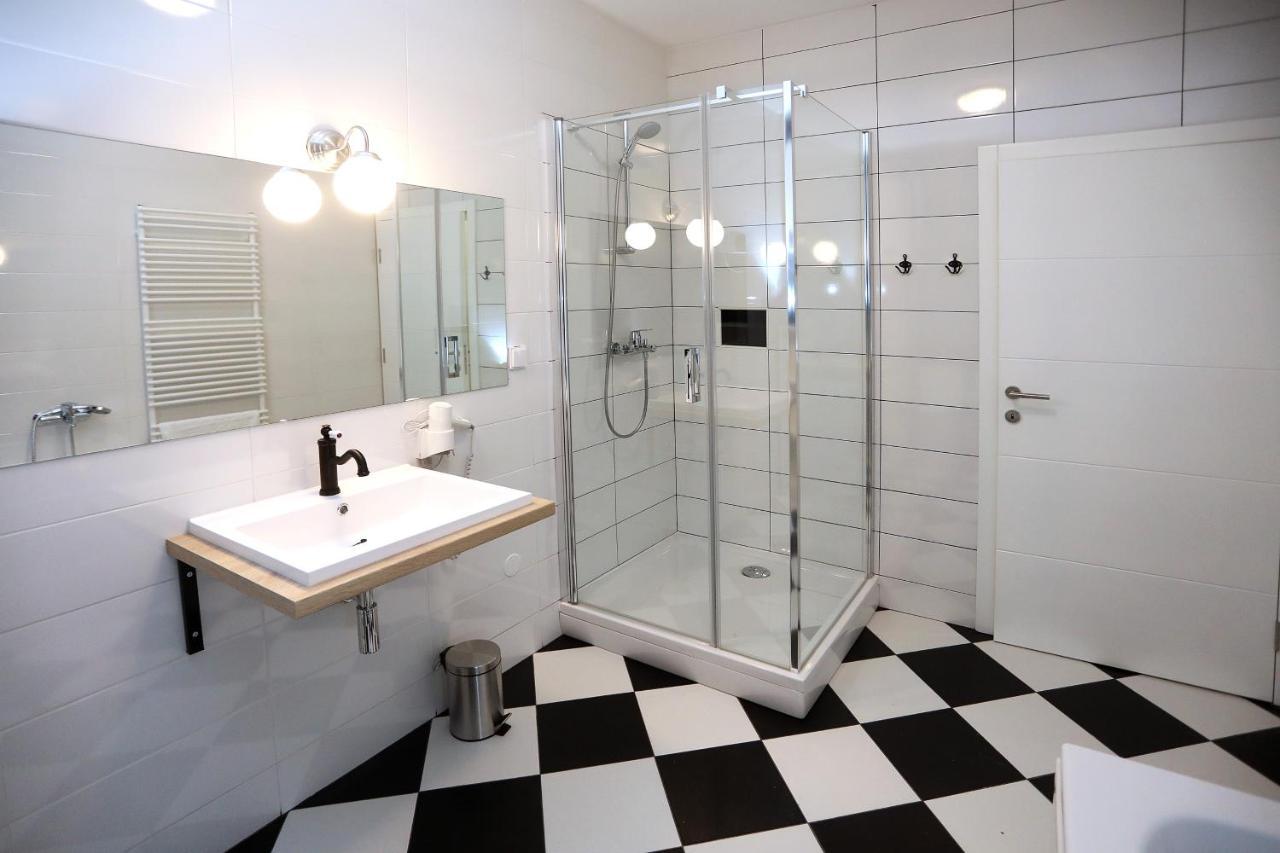 Home Apartmani I Sobe Осиек Экстерьер фото