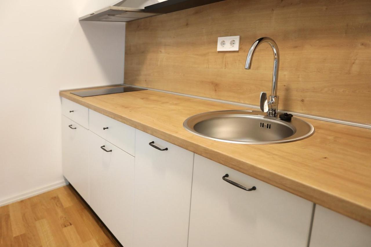 Home Apartmani I Sobe Осиек Экстерьер фото